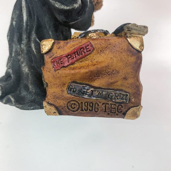 Boyds Bears and Friends "Edmund...The Graduate- Carpe Diem" 1997 Figurine, Vtg - Picture 6 of 7